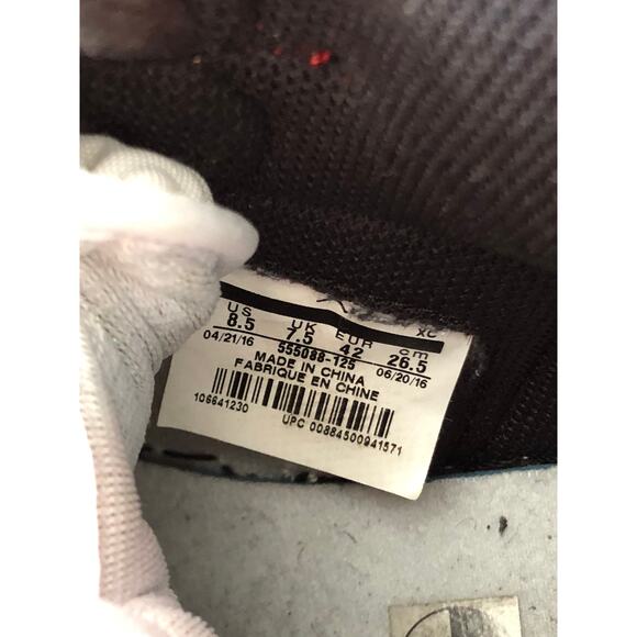 Air Jordan Retro 1 OG High Black Toe 2016 Size 8.5M With Box 555088-125 - Picture 9 of 9